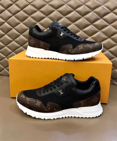 louis vuitton sneaker homme|louis vuitton men sneakers authentic.